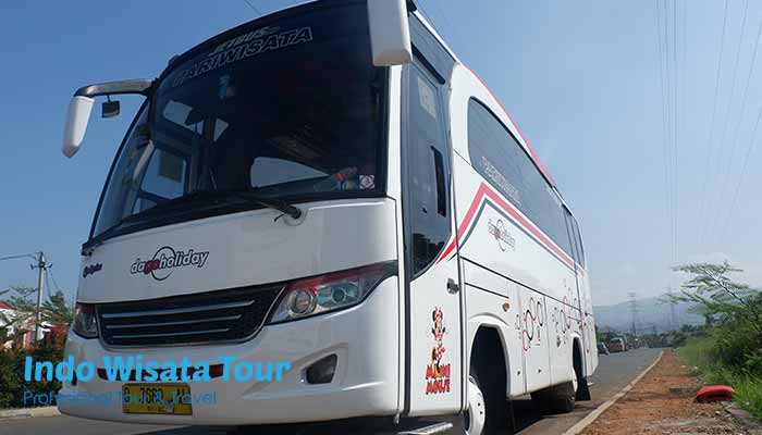 Daftar Harga Sewa Bus Pariwisata di Probolinggo Murah
